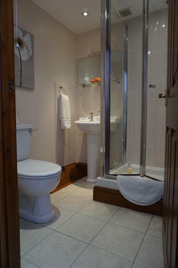 Chapel Croft Guest House Biddulph  Esterno foto